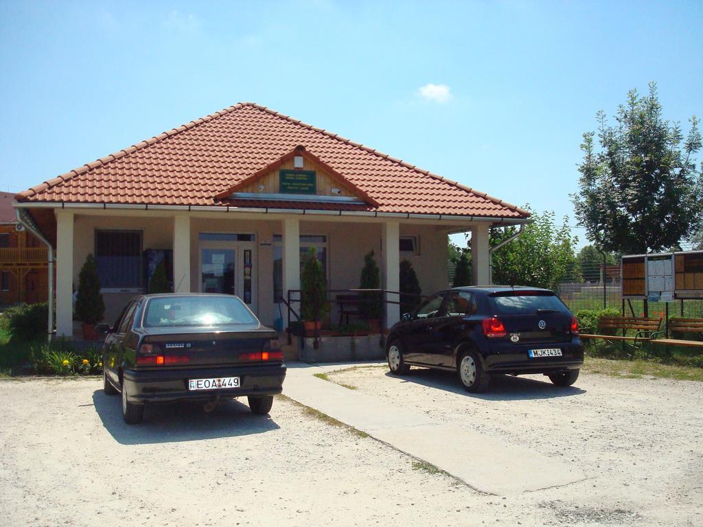 טיסאאוורוש Termal Kemping Apartmanok מראה חיצוני תמונה